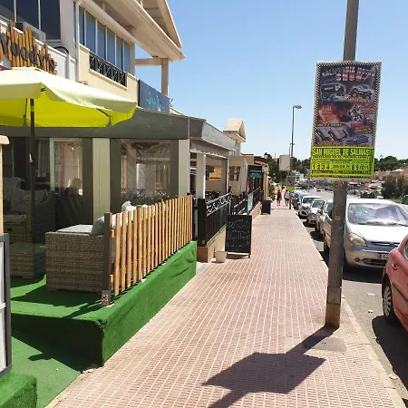 Amazing Villamartin House Sleeps 6 With Pool Villacosta